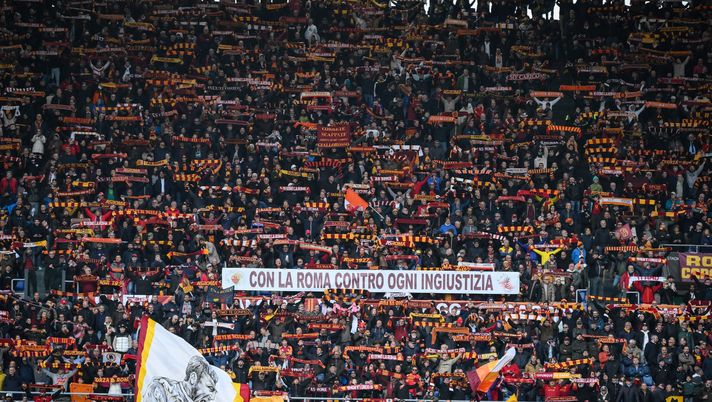 Striscioni contro la Lega di A e Lotito: protesta dei tifosi - immagine 1