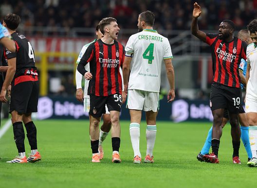 Dybala Saelemaekers arbitro