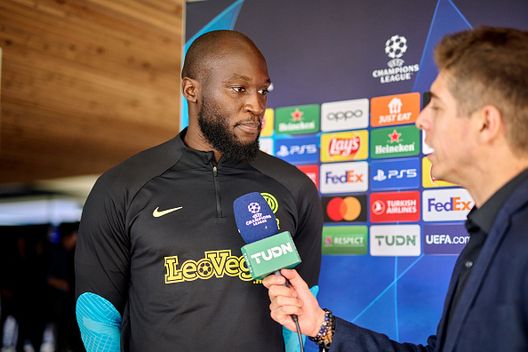 (Photo by Mattia Ozbot - Inter/Inter via Getty Images) Caro Romelu, ma ti sembra normale?- immagine 2