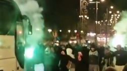 Il pullman non si muove più: derby al Panathinaikos, delirio fra i tifosi