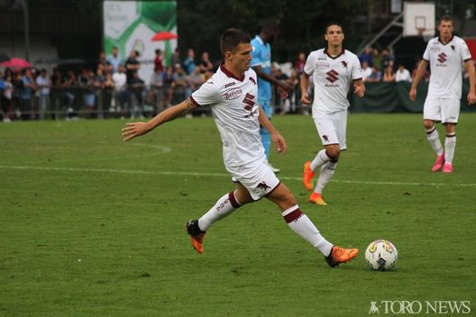 Torino, tanti in cerca di sistemazione. E da Salerno: “Verdi non è una priorità”- immagine 2