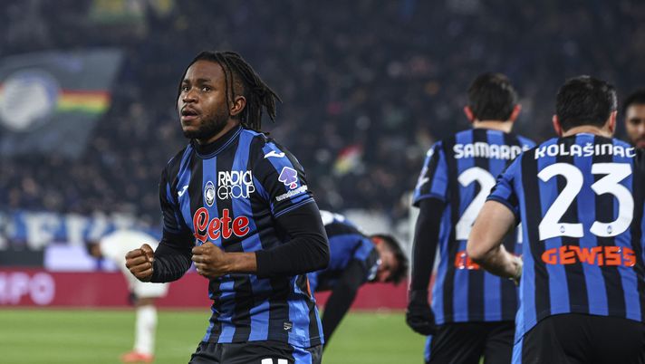 esultanza gol Ademola Lookman Atalanta-Milan 2-1 Serie A 2024-2025