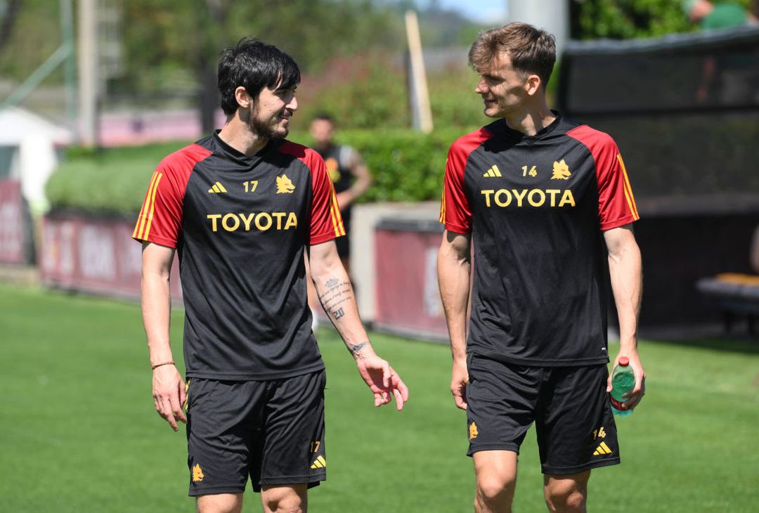 Trigoria, l’allenamento della Roma in vista del Genoa – FOTO GALLERY - immagine 9