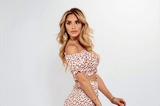 Instagram @michelapersico Michela Persico incanta: look sexy e forme da urlo per lady Rugani- immagine 2