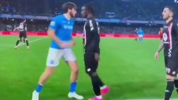 Scontro Kvara-Bondo, il francese provoca e se la ride: Ciurria non interviene