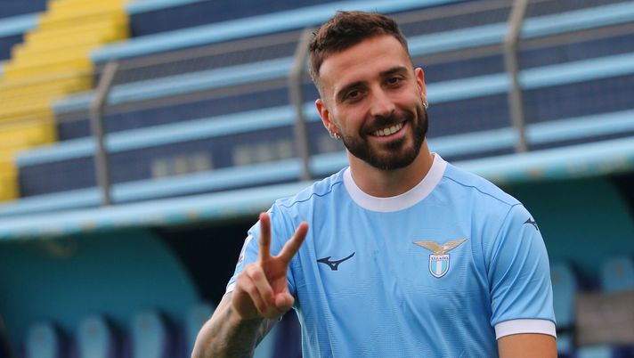 ROME, ITALY - OCTOBER 22: Mario Gila of SS Lazio reacts during the SS Lazio Official team photo at Formello sport center on October 22, 2025 in Rome, Italy. (Photo by Paolo Bruno/Getty Images) gila milan