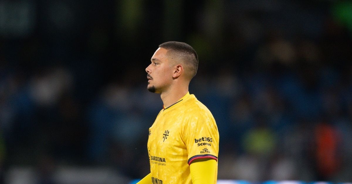 Caprile: “Fa piacere essere accostati a top club: la mia testa è sul Cagliari” Caprile: “Fa piacere essere accostati a top club: la mia testa è sul Cagliari”