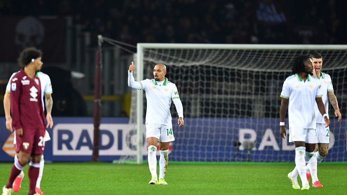 Subito Malen. Il Toro si ferma, gol dell’olandese la Roma trova il 9: Juve staccata - immagine 1