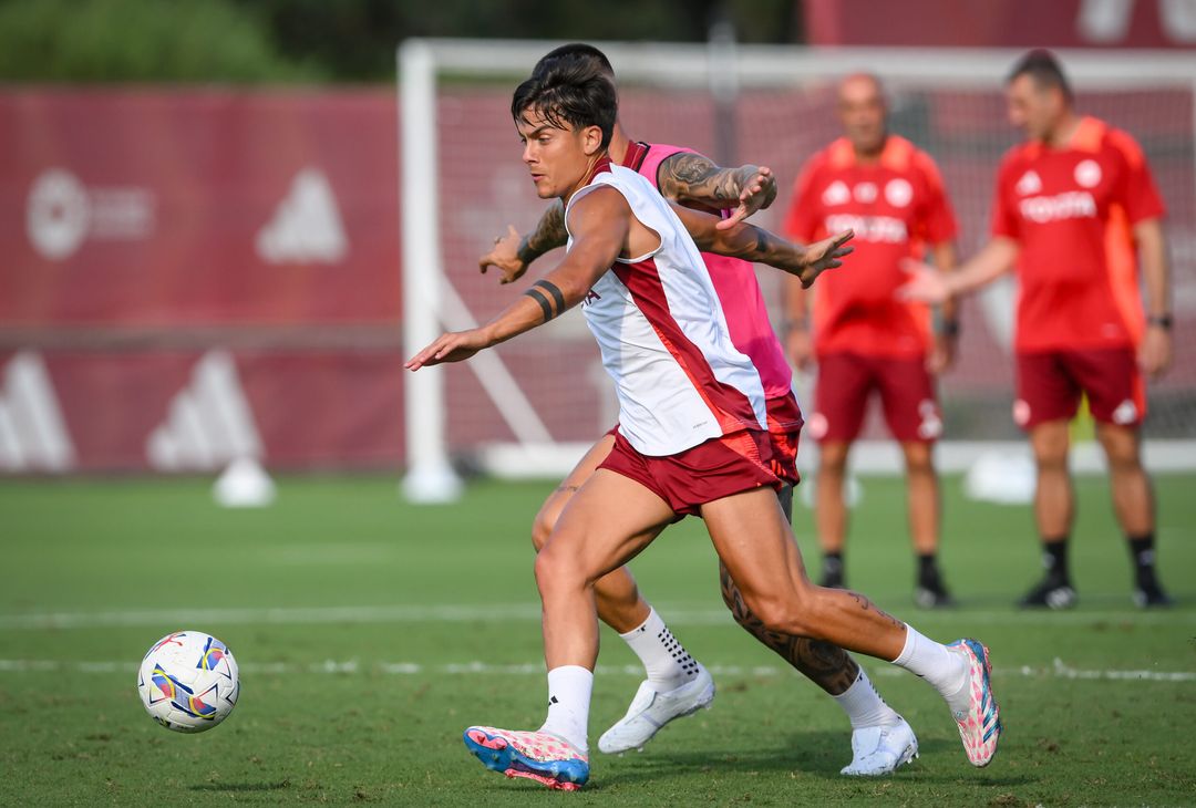 Trigoria, rifinitura in vista della Juventus – FOTO GALLERY - immagine 16