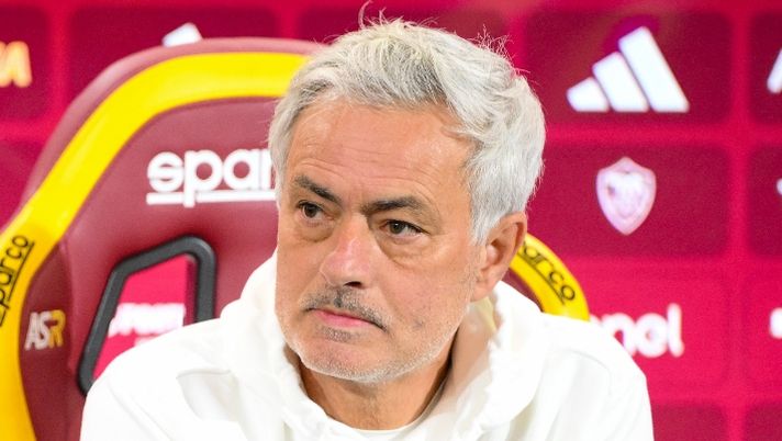 Mourinho rivela: “Avevo rifiutato queste due offerte per rimanere alla Roma” - immagine 1