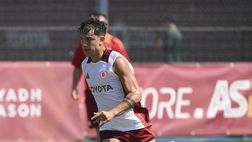 Roma, ripresa degli allenamenti a Trigoria: in campo Dybala e gli azzurri