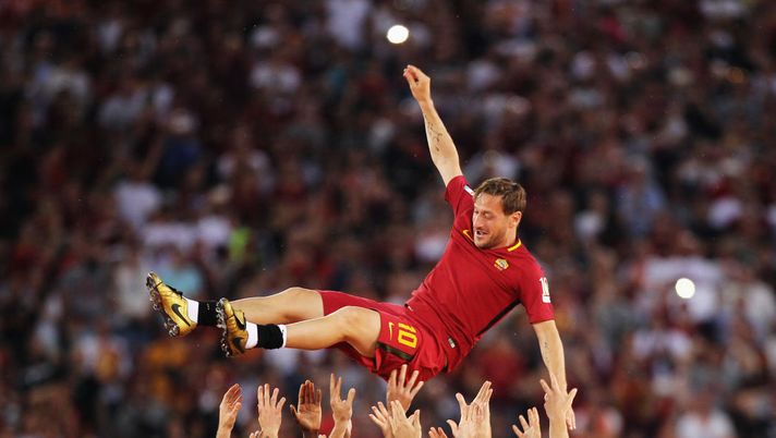 Totti, 30 anni fa l’esordio da titolare con la Roma. Il ricordo del club - immagine 1
