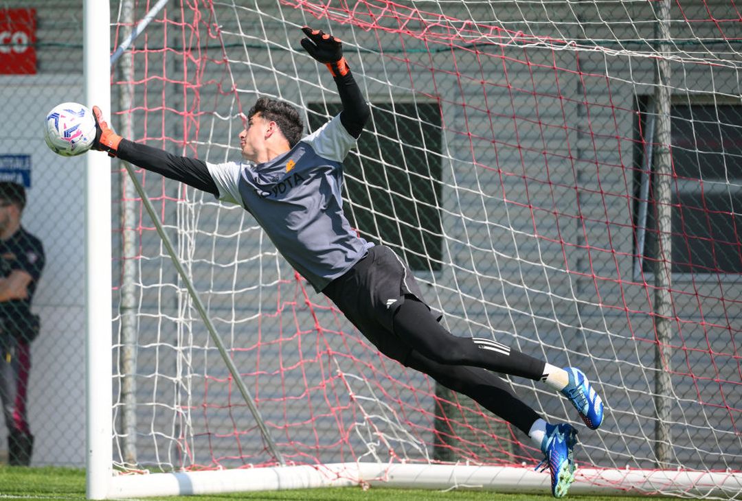 Roma, allenamento tra palestra e campo a Monzello: Dybala c’è – FOTO GALLERY - immagine 10