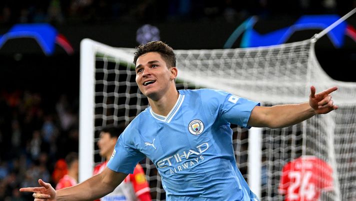 Alvarez ‘risponde’ a Dybala: segna in Champions ed esulta come la Joya – FOTO - immagine 1