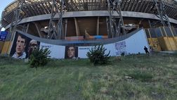Murales in corso al Maradona: raffigurate tre leggende del Napoli – LA GALLERY