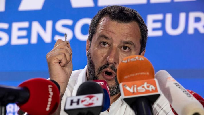 Salvini: “Non andrò né a Roma-Milan né al derby con l’Inter di lunedì. Niente Milan in questi giorni” - immagine 1