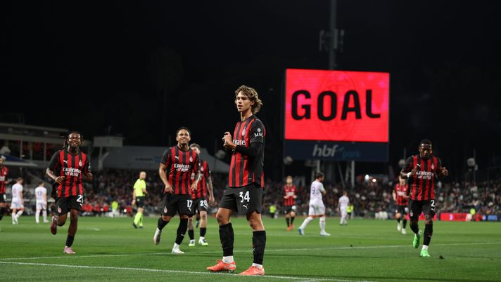 milan-la-tournee-asiatica-certifica-il-talento-di-comotto-ora-serve-valorizzarlo-non-disperderlo-come-successo-in-passato