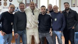 Disavventura per Decibel Bellini, è dovuta intervenire la Polizia: i fatti