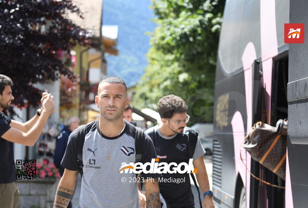 FOTO Ritiro Palermo, l’arrivo della squadra di Corini a Pinzolo (Gallery)- immagine 1