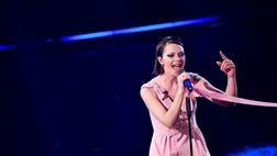 Francesca Michielin: “A Sanremo una canzone sull’ex ‘stron**’. Su Emis Killa e Fedez…”