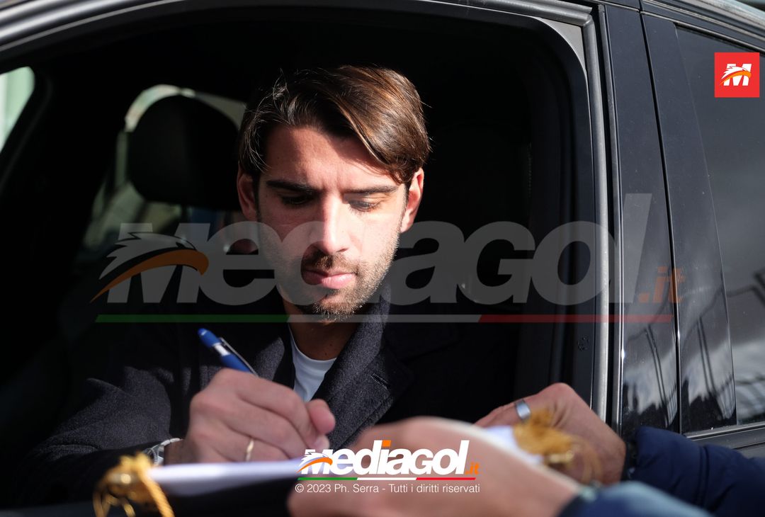 FOTO Como-Palermo, il Palermo in partenza dal ‘Renzo Barbera’ (GALLERY) - immagine 11