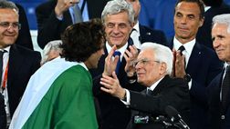 Mattarella consegna la bandiera olimpica. Malagò: “Vogliamo battere il record di Tokyo”
