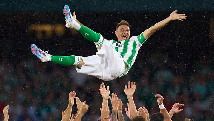 Joaquin, il doppio ex: la magia Andalusa a tinte Viola - immagine 1