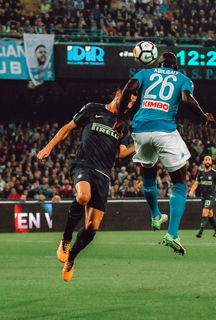 GALLERY Napoli-Inter, viaggio nei ricordi: gli scatti più belli delle sfide passate - immagine 8