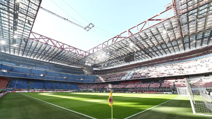 Momenti di paura prima di Milan-Verona: tifoso rossonero in arresto cardiaco - immagine 1