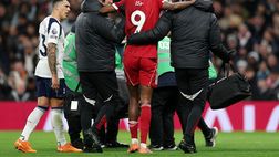 Liverpool, Isak segna e si fa male: si teme un grave infortunio alla gamba