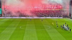 Rangers, coreografia vietata: e gli ultras riempiono di fuochi e fumogeni la loro curva…