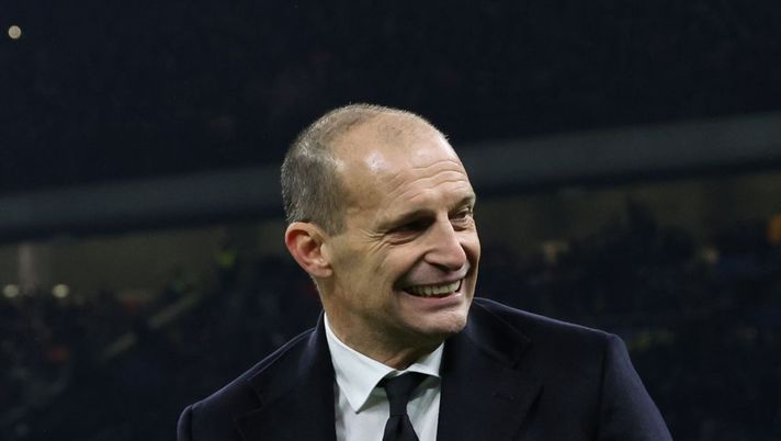 Derby Inter-Milan, Allegri se ne va sorridendo: immagine ricca di significati