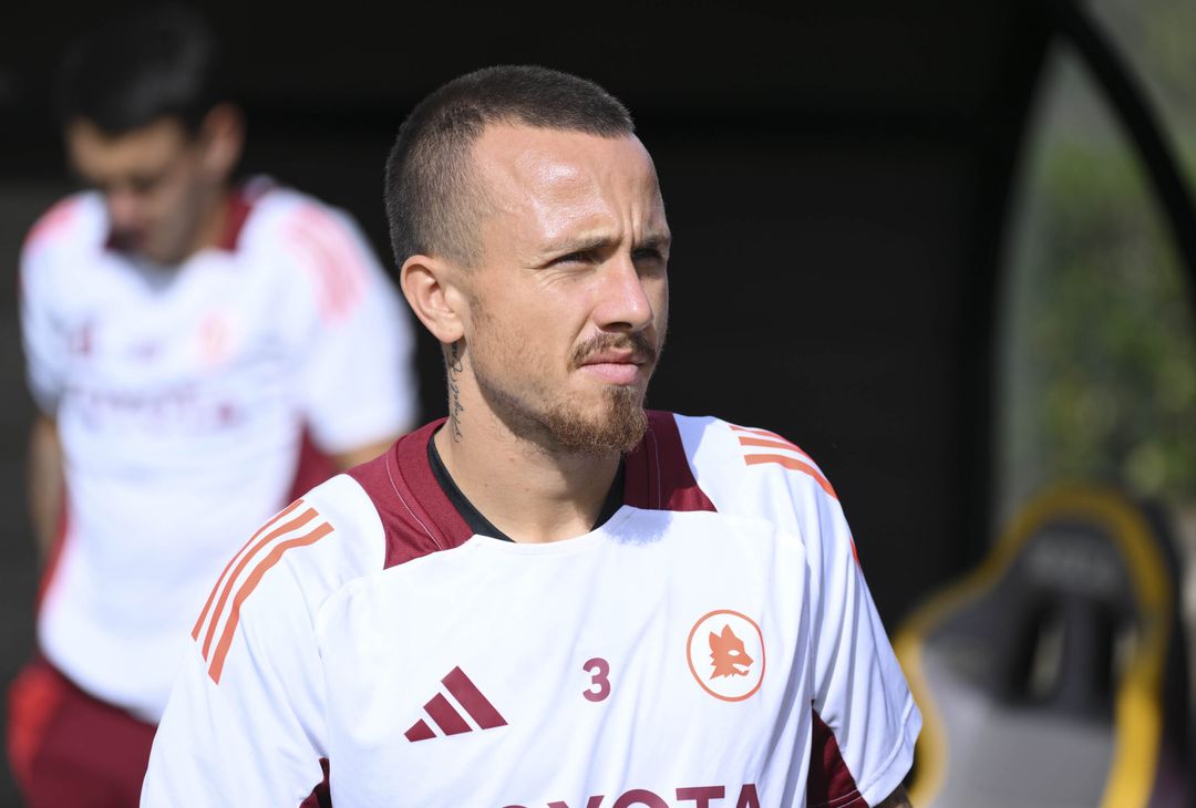 Roma, l’allenamento del venerdì: c’è Pellegrini, out Dybala – FOTOGALLERY - immagine 12