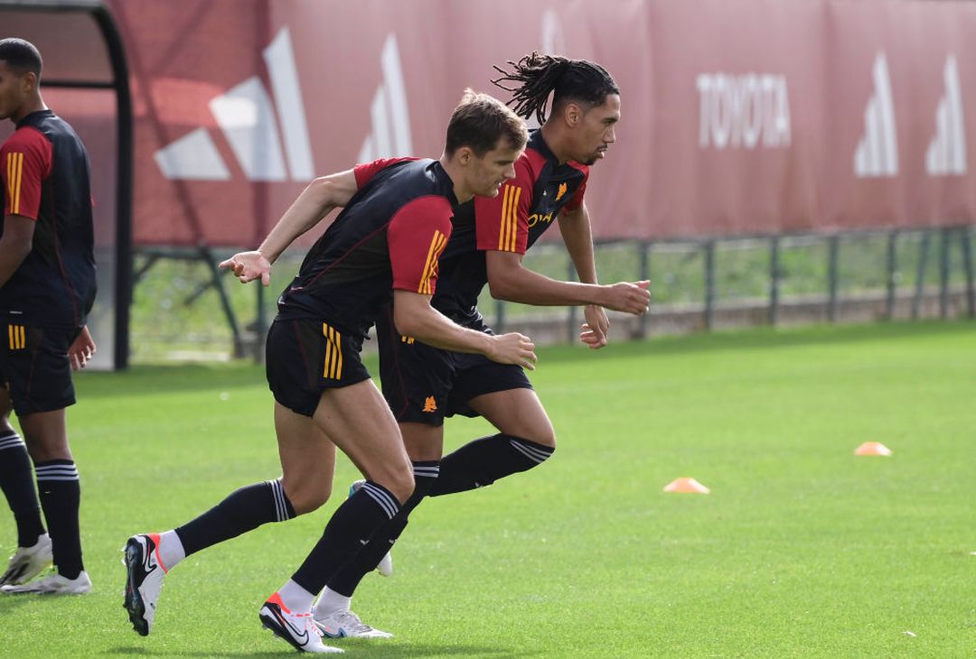 Trigoria, giallorossi al lavoro in vista di Roma-Slavia Praga – FOTO GALLERY - immagine 5