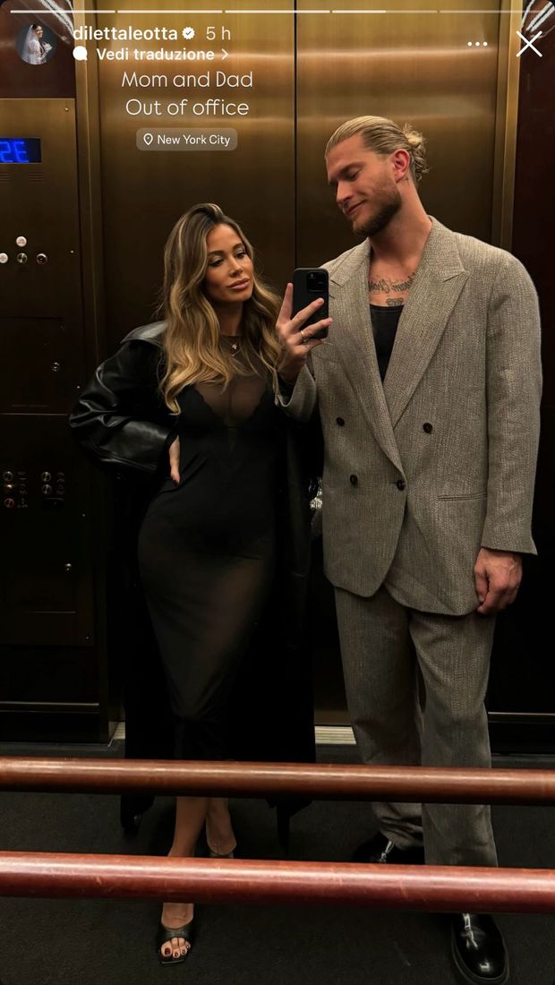 Diletta e Karius a New York. Selfie in ascensore per la Leotta: “Mom and dad out of office”- immagine 2