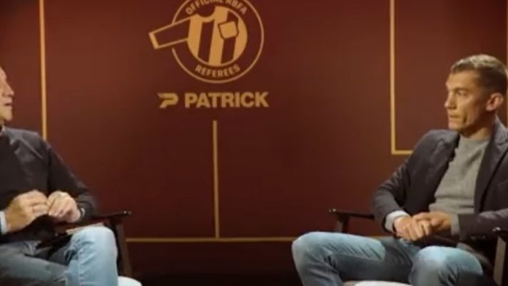 Standard-Anderlecht, Clasico belga: l’arbitro Lardot ammette in tv un grosso errore! - immagine 1