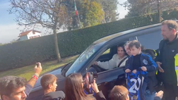 VIDEO FCIN1908 / Inter, Sommer lascia Appiano: il portiere si ferma coi tifosi nerazzurri