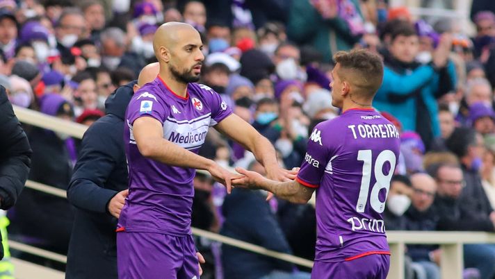 GERMOGLI PH: 6 MARZO 2022 FIRENZE STADIO ARTEMIO FRANCHI SERIE A FIORENTINA VS HELLAS VERONA NELLA FOTO CAMBIO AMRABAT TORREIRA Un nuovo Torreira, un Amrabat bis? L’analisi dei nomi accostati alla Fiorentina - immagine 1