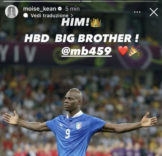 FOTO – Mario Balotelli compie 35 anni: ecco gli auguri social di Moise Kean - immagine 1