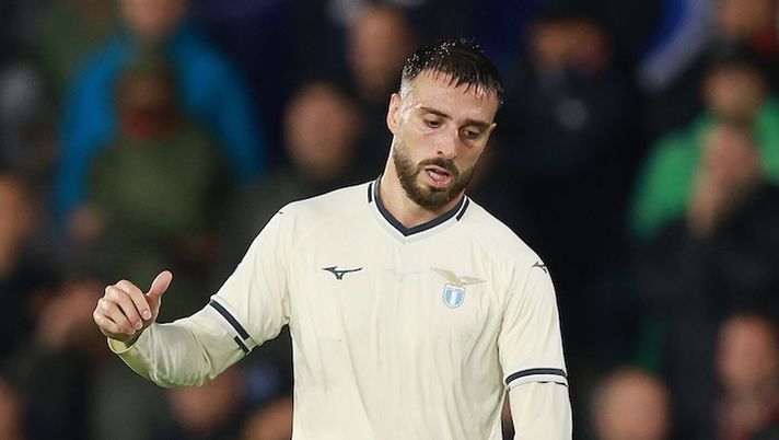 PISA, ITALY - OCTOBER 30: Mario Gila of SS Lazio in action during the Serie A match between Pisa SC and SS Lazio at Arena Garibaldi on October 30, 2025 in Pisa, Italy. (Photo by Gabriele Maltinti/Getty Images) Lazio, Gila costretto al cambio a Pisa ma nessun infortunio: cosa c’è dietro il cambio - immagine 1