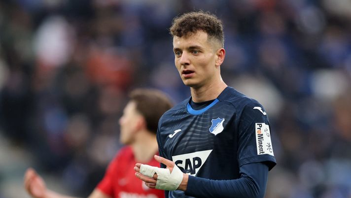 Asllani, parla l’agente: contatti con il Barcellona per il trasferimento quest’estate - immagine 1