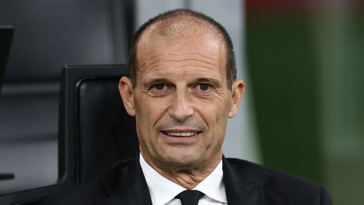 MILAN, ITALY - SEPTEMBER 28: AC Milan coach Massimiliano Allegri looks on before the Serie A match between AC Milan and SSC Napoli at Giuseppe Meazza Stadium on September 28, 2025 in Milan, Italy. (Photo by Marco Luzzani/Getty Images) Allegri