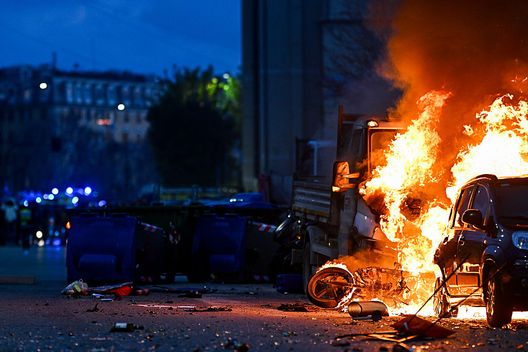 Scontri Genoa-Inter, cinque ultras rossoblù arrestati dopo le violenze al Ferraris- immagine 3