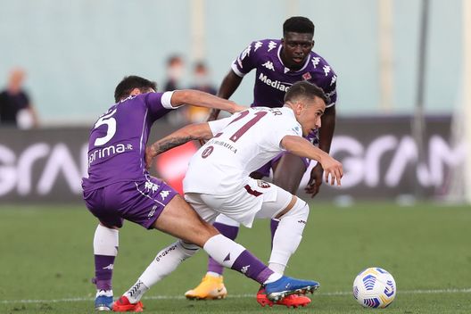 FLORENCE, ITALY - SEPTEMBER 19: Alex Berenguer of Torino FC in action during the Serie A match between ACF Fiorentina and Torino FC at Stadio Artemio Franchi on September 19, 2020 in Florence, Italy. (Photo by Gabriele Maltinti/Getty Images)