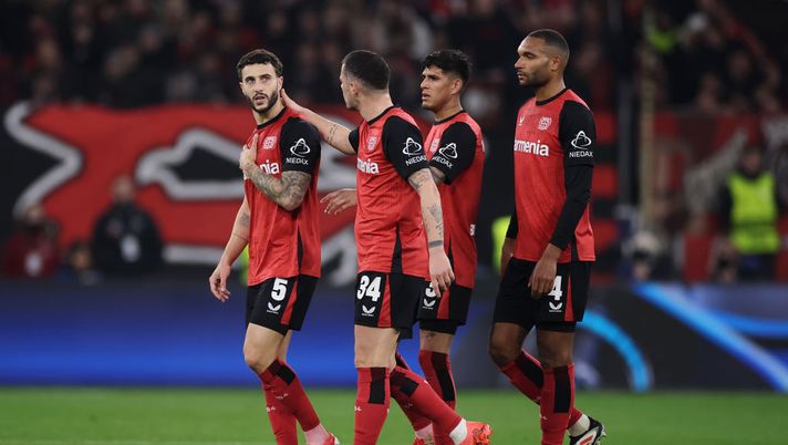 Bayer, brutto infortunio per Hermoso: la spalla gli ‘esce’, fuori nel primo tempo - immagine 1