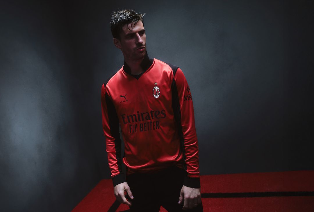 Nuova quarta maglia Milan 2025-2026 25 febbraio 2026