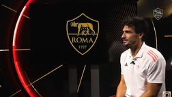 Roma, Hummels: “Cresciuto guardando Totti e De Rossi. Felicissimo di essere qui”