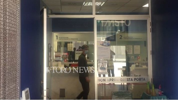 Calciomercato Torino, Praet allo stadio per le visite mediche: la foto - immagine 1