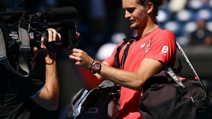 Getty Images  Roma, Zverev protesta dopo il ko con Musetti: “Non si può giocare con palline così” - immagine 1