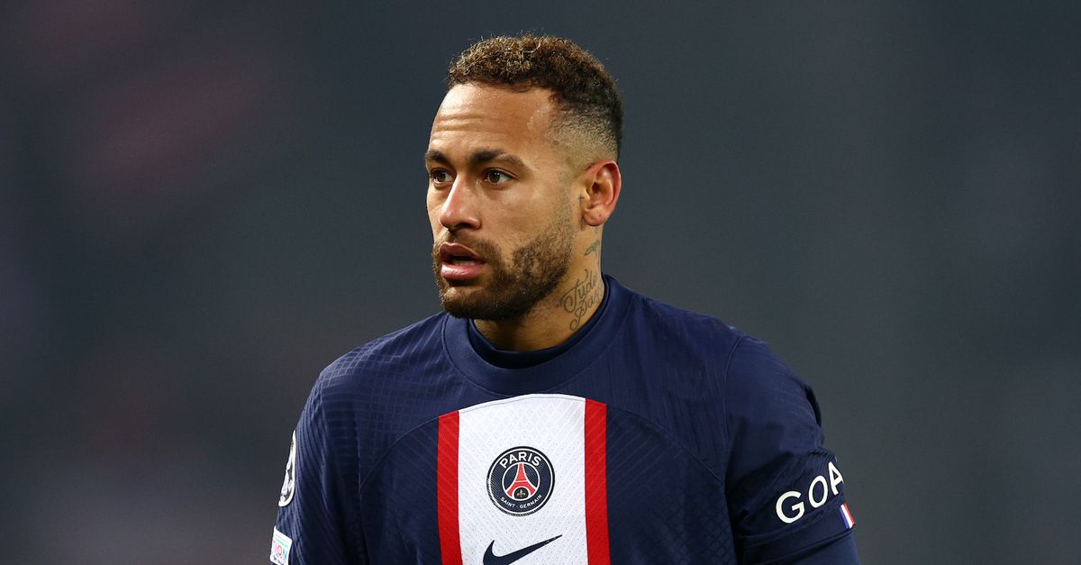 Neymar e il suo futuro: “Prenderò una decisione solo dopo il 12 giugno” Neymar e il suo futuro: “Prenderò una decisione solo dopo il 12 giugno”